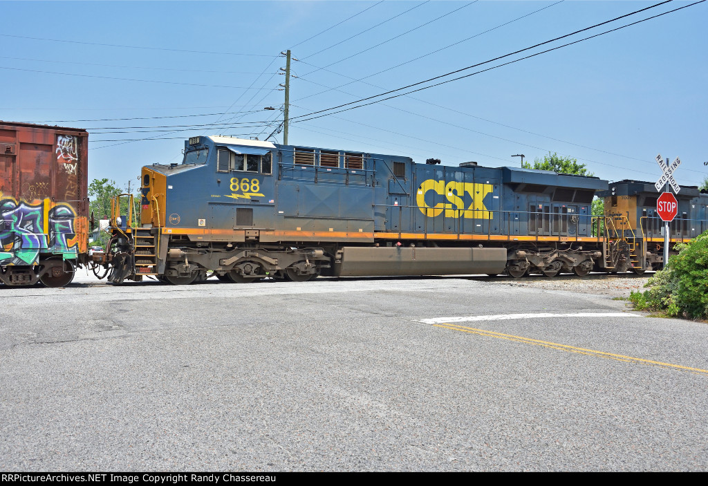 CSXT 868